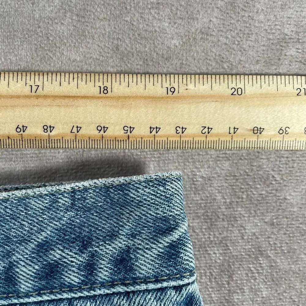 Vintage Izod Relaxed Fit Blue Denim Jeans Men’s 38x30